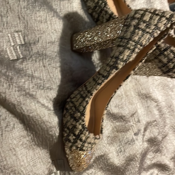 J. Crew Gold Heels Classic Pumps - Picture 5 of 6
